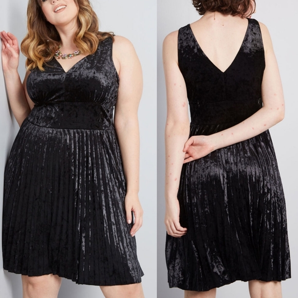 modcloth velvet dress